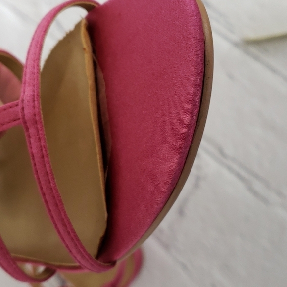 UNLISTED Sandals Open Wide 30248 Pink Satin Strappy 1" heel NIB Deadstock - Picture 10 of 16